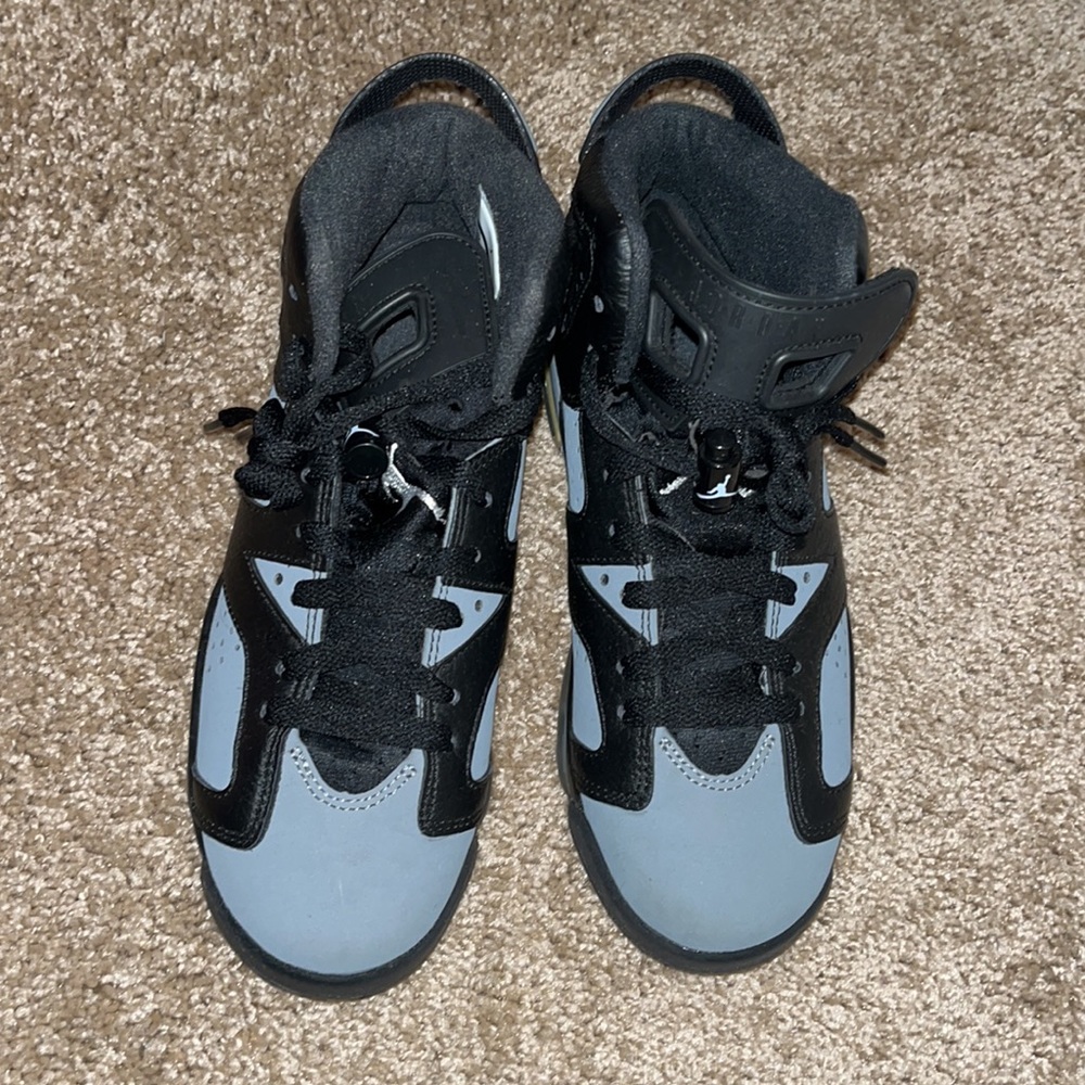 Jordan 6 - Picture 3 of 5
